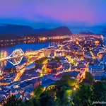 New * Ålesund